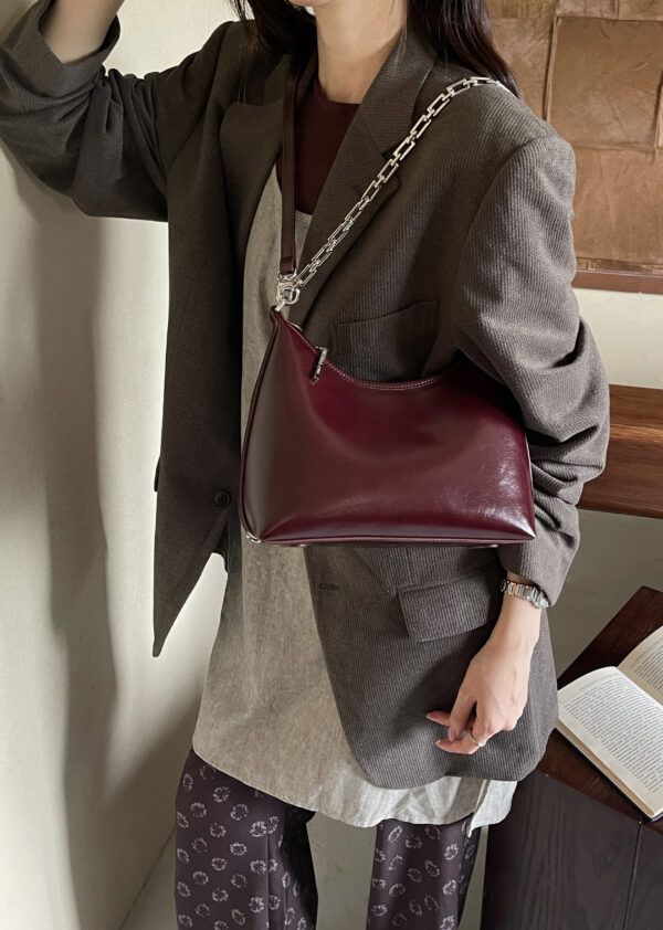 Sleek Crescent Chain Shoulder Bag