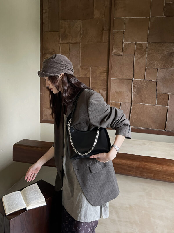 Sleek Crescent Chain Shoulder Bag